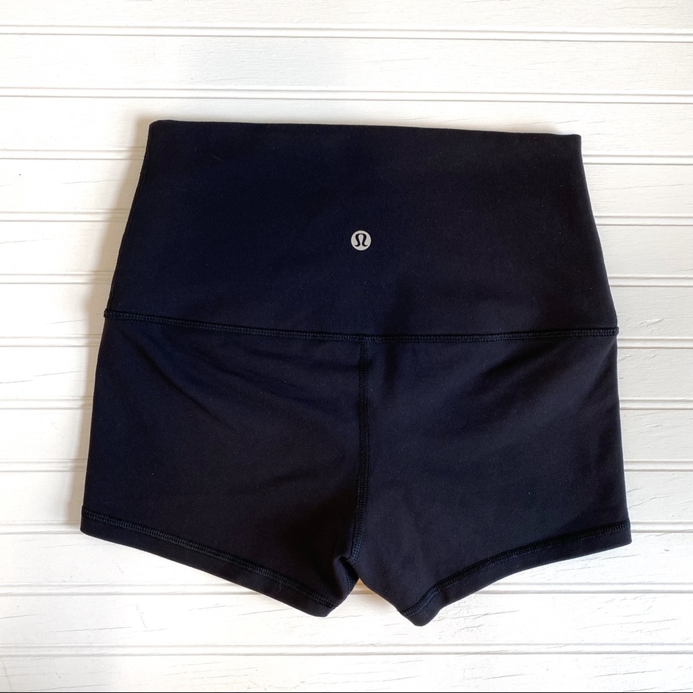 Lululemon boogie short black size 4 - Picture 7 of 7